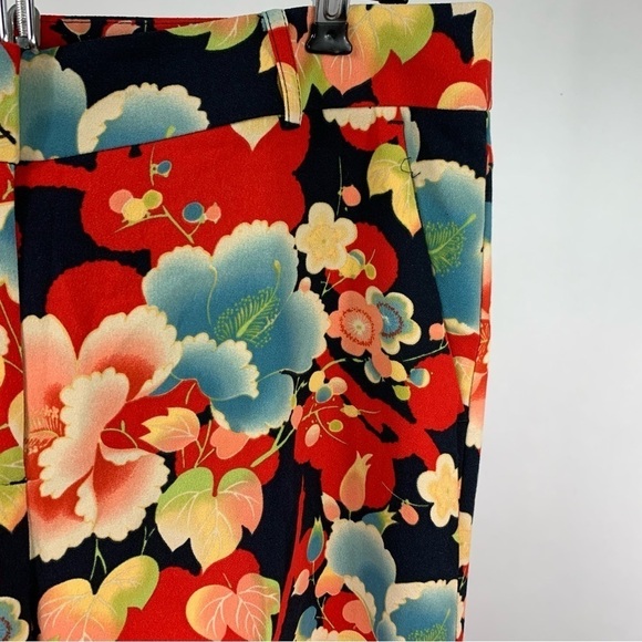 Ann Taylor LOFT Capri Wide Leg Cropped Culottes Floral Tropical Print 8 - Picture 4 of 9